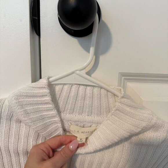 Urban Outfitters Women's White Crop-top - Picture 3 of 4